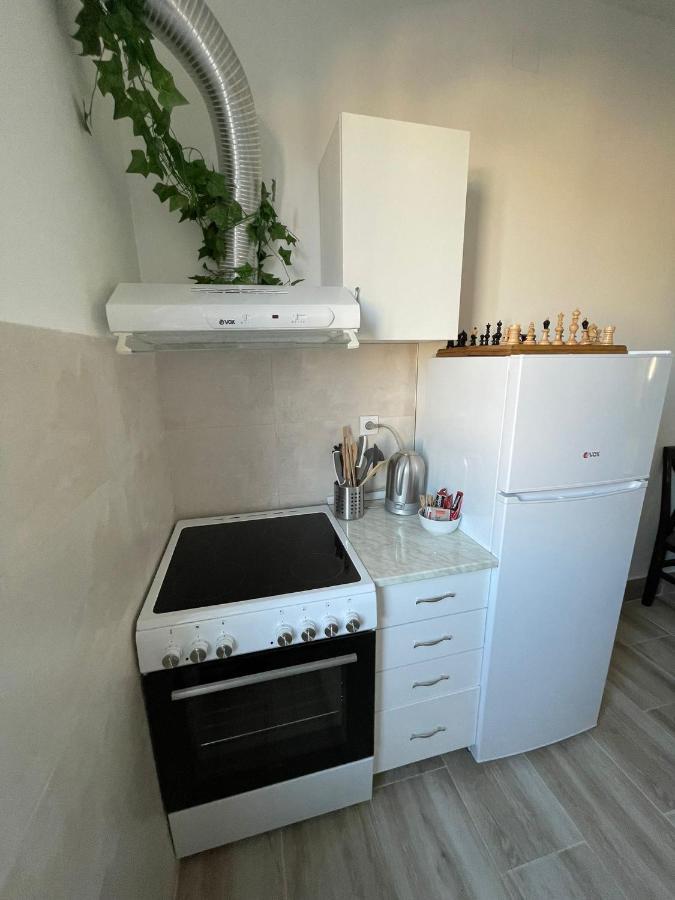 Apartment 51 - Bright, Spacious, Lux 1 Bedroom In The City Center - Stari Grad เบลเกรด ภายนอก รูปภาพ